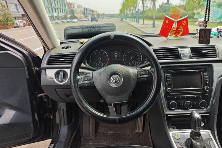 Used Volkswagen Passat 2013 1.8TSI DSG Prestige Edition Steering Wheel