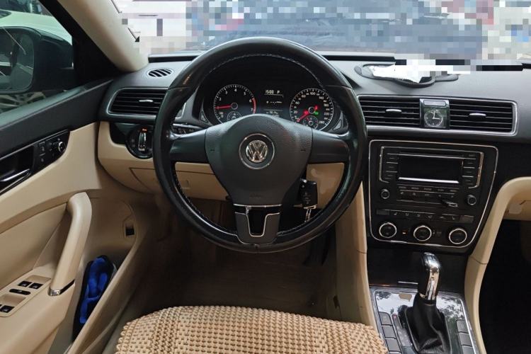 Used Volkswagen Passat 2013 1.4 TSI DSG Prestige Edition Steering Wheel