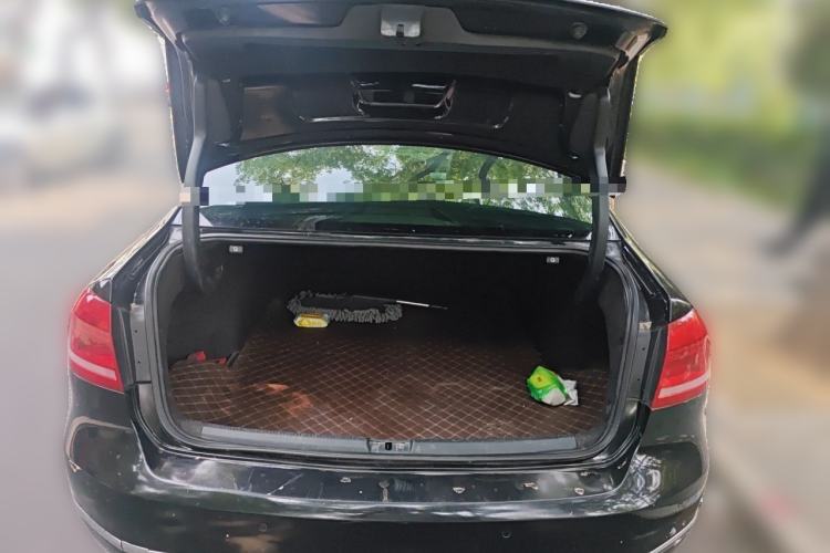Used Volkswagen Passat 2013 1.8TSI DSG Prestige Edition Trunk