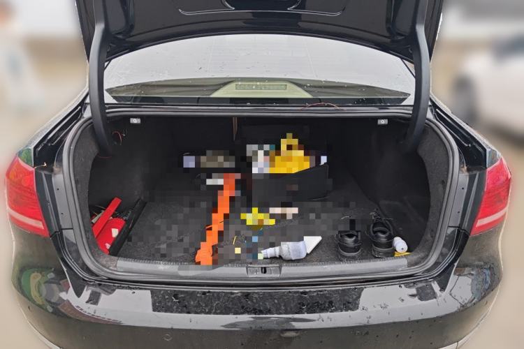 Used Volkswagen Passat 2013 1.8TSI DSG Prestige Edition Trunk