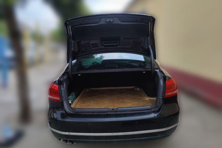 Used Volkswagen Passat 2013 1.8TSI DSG Prestige Edition Trunk