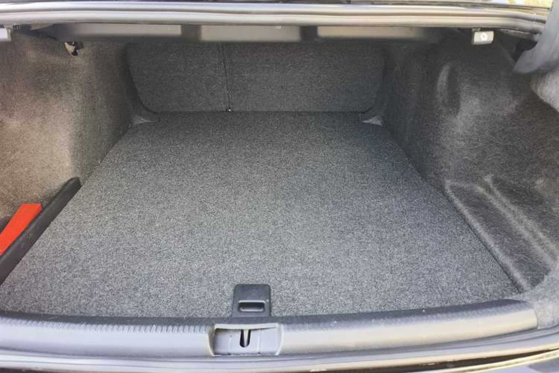 Used Volkswagen Passat 2013 2.0 TSI DSG Ultimate Edition Trunk