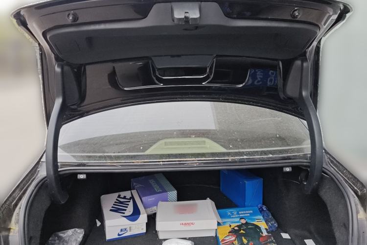 Used Volkswagen Passat 2013 1.8TSI DSG Prestige Edition Trunk