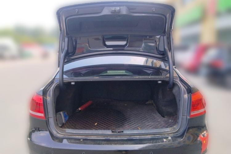Used Volkswagen Passat 2013 1.8TSI DSG Prestige Edition Trunk