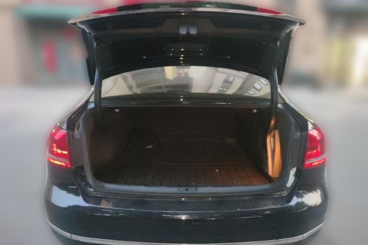 Used Volkswagen Passat 2013 1.4 TSI DSG Prestige Edition Trunk