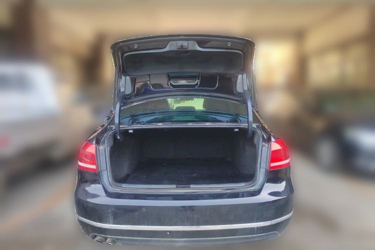 Used Volkswagen Passat 2013 1.8TSI DSG Prestige Edition Trunk