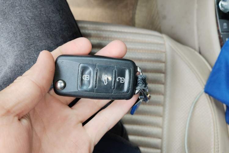 Used Volkswagen Passat 2013 2.0 TSI DSG Prestige Edition Vehicle Key