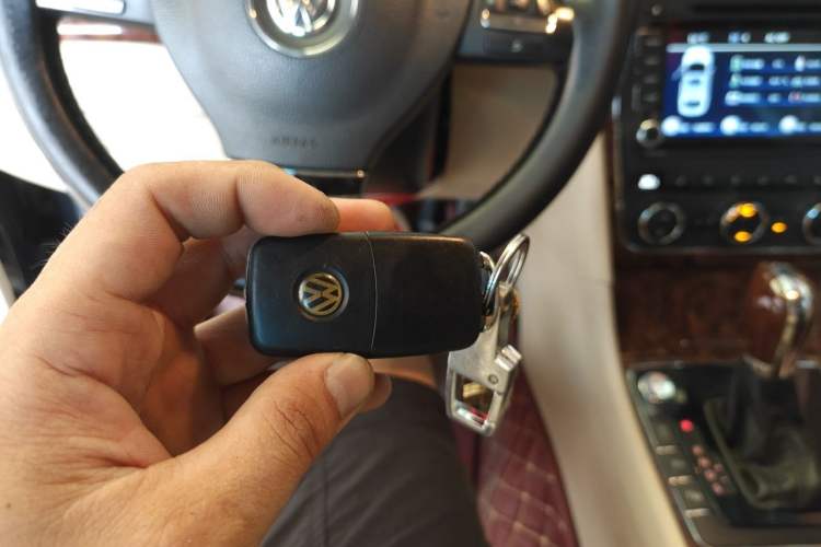 Used Volkswagen Passat 2013 2.0 TSI DSG Ultimate Edition Vehicle Key