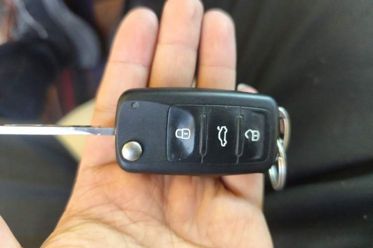 Used Volkswagen Passat 2013 1.8TSI DSG Prestige Edition Vehicle Key