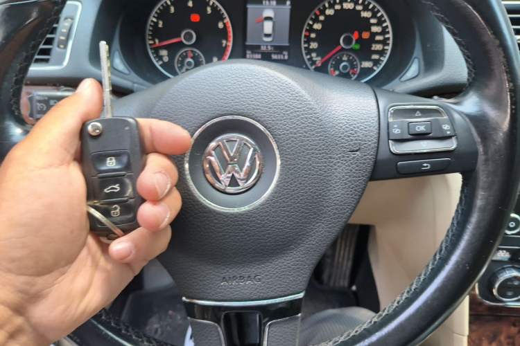 Used Volkswagen Passat 2013 1.8TSI DSG Prestige Edition Vehicle Key