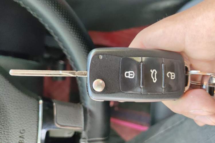 Used Volkswagen Passat 2013 1.8TSI DSG Prestige Edition Vehicle Key