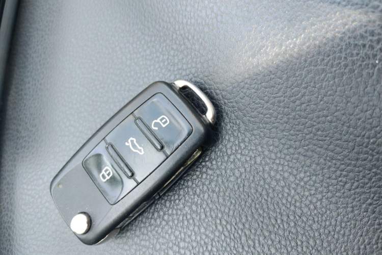 Used Volkswagen Passat 2013 1.8TSI DSG Prestige Edition Vehicle Key