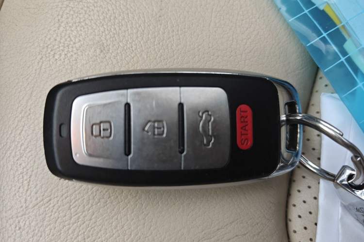 Used Volkswagen Passat 2013 1.8TSI DSG Prestige Edition Vehicle Key