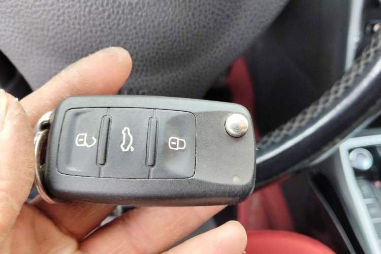 Used Volkswagen Passat 2013 2.0 TSI DSG Prestige Edition Vehicle Key
