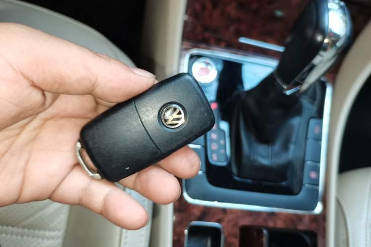 Used Volkswagen Passat 2013 1.8TSI DSG Prestige Edition Vehicle Key