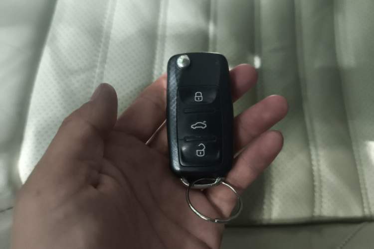 Used Volkswagen Passat 2013 1.8TSI DSG Prestige Edition Vehicle Key