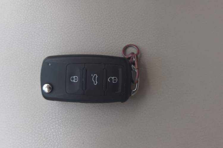Used Volkswagen Passat 2013 1.8TSI DSG Prestige Edition Vehicle Key