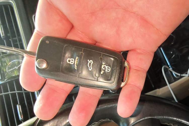 Used Volkswagen Passat 2013 1.8TSI DSG Prestige Edition Vehicle Key