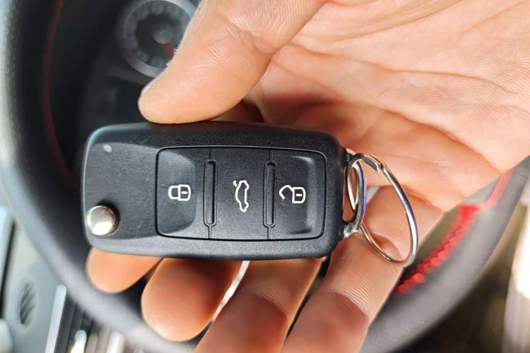 Used Volkswagen Passat 2013 1.8TSI DSG Prestige Edition Vehicle Key