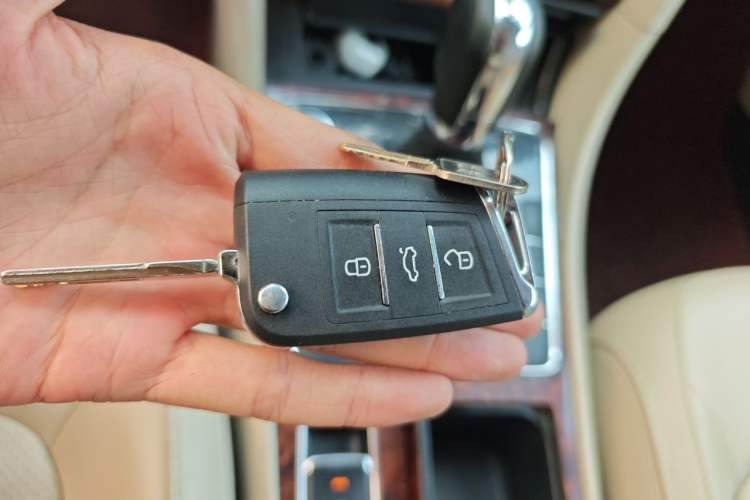 Used Volkswagen Passat 2013 1.8TSI DSG Prestige Edition Vehicle Key