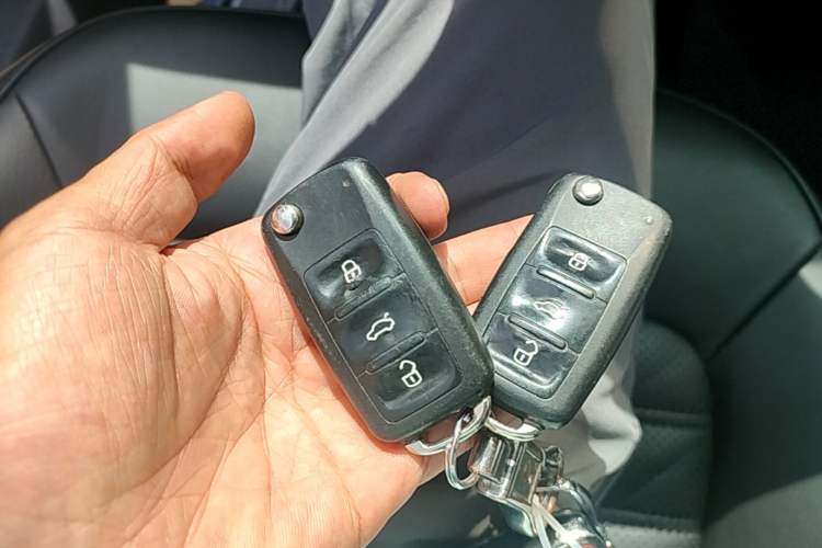Used Volkswagen Passat 2013 1.8TSI DSG Prestige Edition Vehicle Key