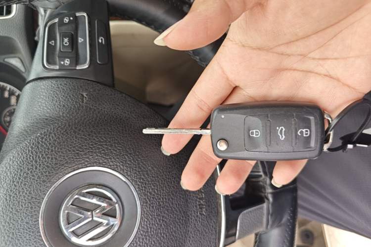 Used Volkswagen Passat 2013 1.8TSI DSG Prestige Edition Vehicle Key