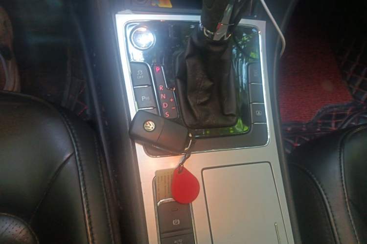 Used Volkswagen Passat 2013 1.8TSI DSG Prestige Edition Vehicle Key