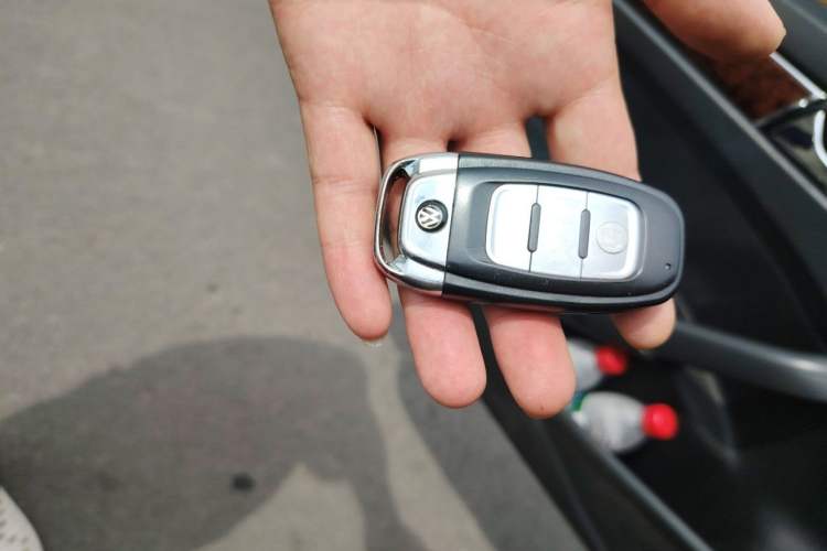 Used Volkswagen Passat 2013 2.0 TSI DSG Ultimate Edition Vehicle Key