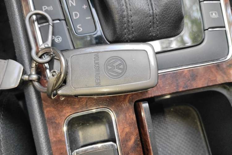 Used Volkswagen Passat 2013 2.0 TSI DSG Ultimate Edition Vehicle Key