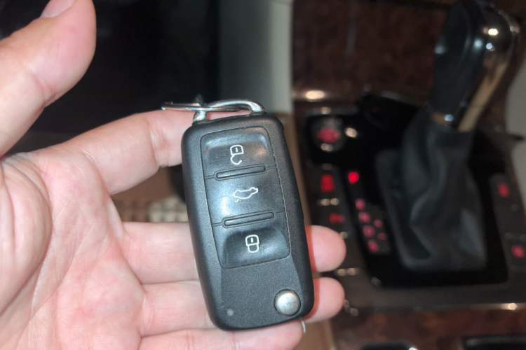 Used Volkswagen Passat 2013 1.8TSI DSG Prestige Edition Vehicle Key