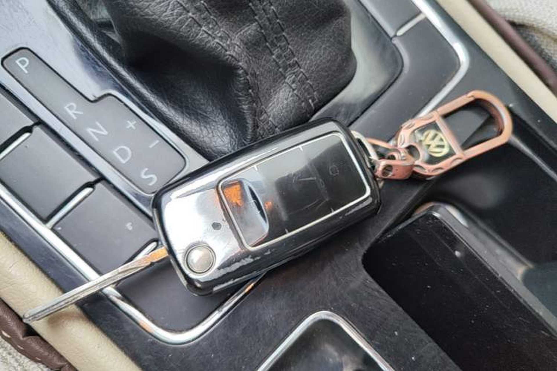 Used Volkswagen Passat 2013 1.8TSI DSG Prestige Edition Vehicle Key
