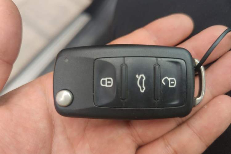 Used Volkswagen Passat 2013 1.8TSI DSG Prestige Edition Vehicle Key