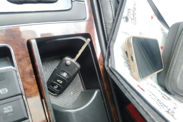 Used Volkswagen Passat 2013 2.0 TSI DSG Ultimate Edition Vehicle Key