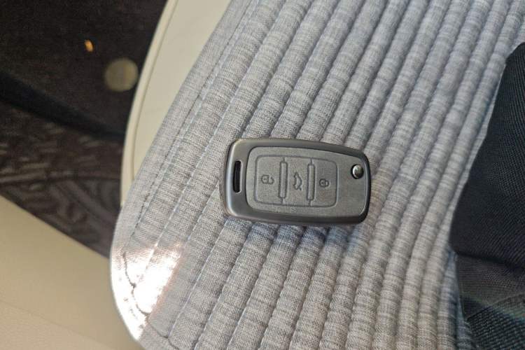 Used Volkswagen Passat 2013 1.8TSI DSG Prestige Edition Vehicle Key