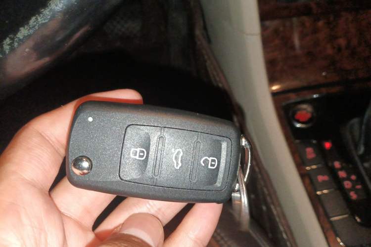 Used Volkswagen Passat 2013 1.8TSI DSG Prestige Edition Vehicle Key