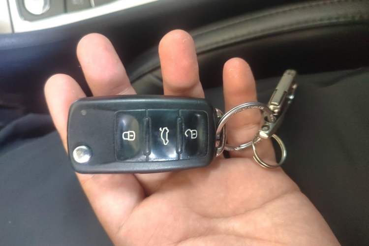 Used Volkswagen Passat 2013 1.8TSI DSG Prestige Edition Vehicle Key
