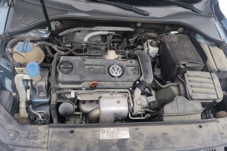 Used Volkswagen Passat 2013 1.4 TSI DSG BlueMotion Edition Engine Bay