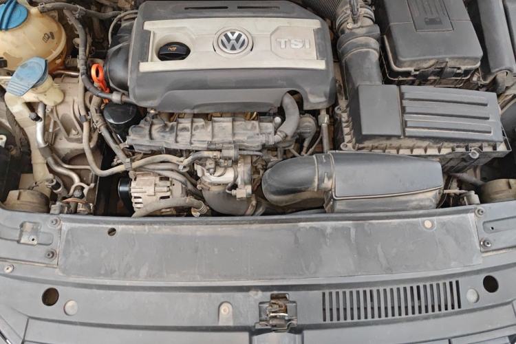 Used Volkswagen Passat 2013 1.8TSI DSG Prestige Edition Engine Bay