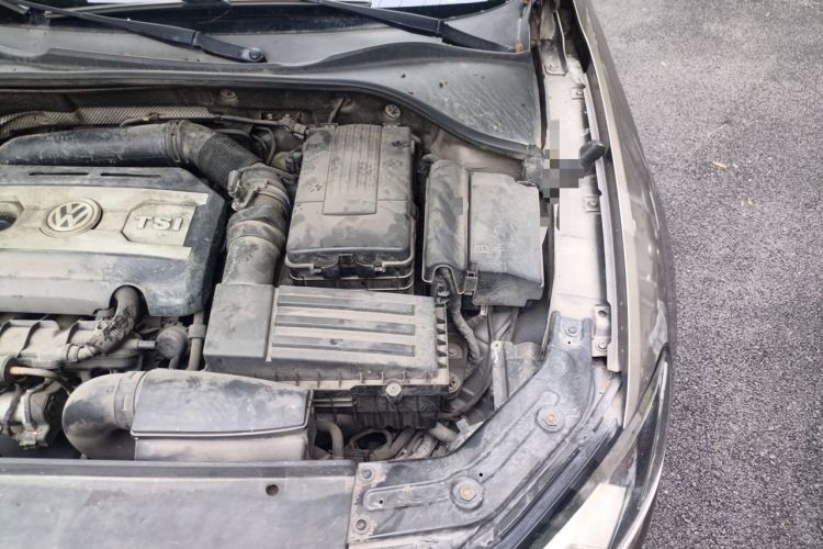 Used Volkswagen Passat 2013 1.8TSI DSG Prestige Edition Engine Bay Left