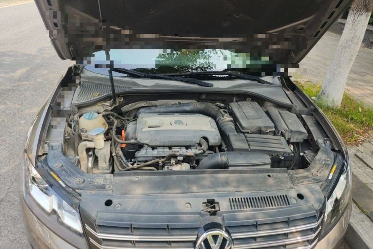 Used Volkswagen Passat 2013 2.0 TSI DSG Ultimate Edition Engine Bay
