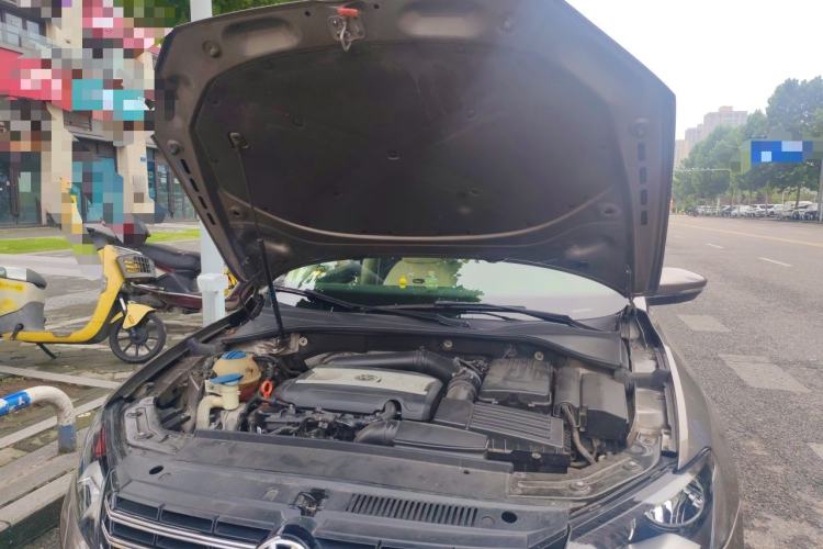 Used Volkswagen Passat 2013 1.8TSI DSG Prestige Edition Engine Bay