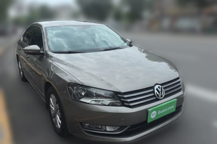 Used Volkswagen Passat 2013 1.8TSI DSG Prestige Edition Front Right 45 Deg