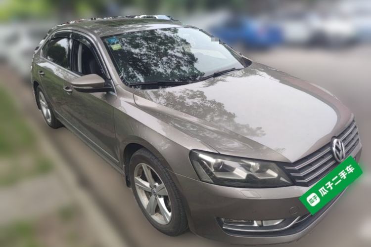Used Volkswagen Passat 2013 1.8TSI DSG Prestige Edition Front Right 45 Deg