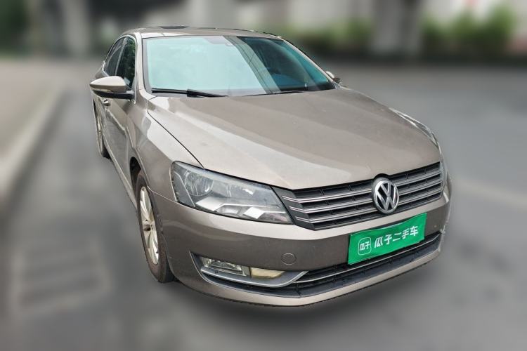 Used Volkswagen Passat 2013 1.8TSI DSG Prestige Edition Front Right 45 Deg
