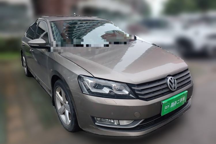 Used Volkswagen Passat 2013 2.0 TSI DSG Prestige Edition Front Right 45 Deg