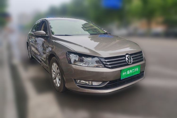 Used Volkswagen Passat 2013 1.8TSI DSG Prestige Edition Front Right 45 Deg