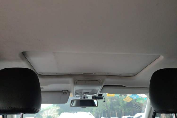 Used Volkswagen Passat 2013 1.8TSI DSG Prestige Edition Headliner