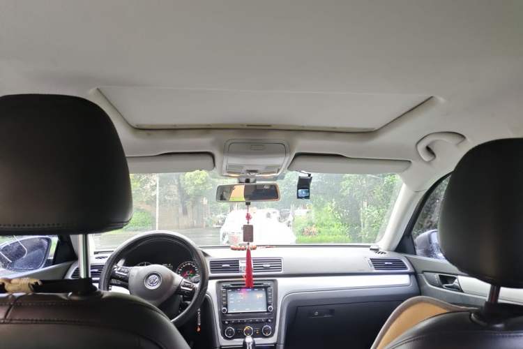 Used Volkswagen Passat 2013 1.8TSI DSG Prestige Edition Headliner