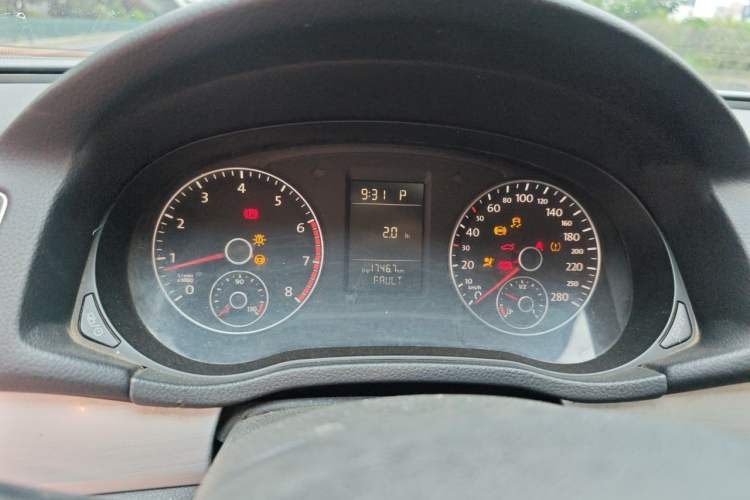 Used Volkswagen Passat 2013 1.8TSI DSG Prestige Edition Instrument Cluster