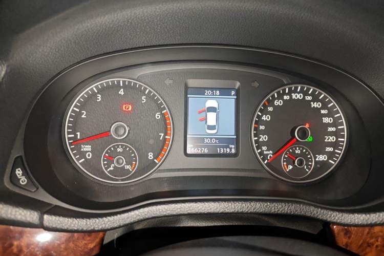 Used Volkswagen Passat 2013 2.0 TSI DSG Prestige Edition Instrument Cluster
